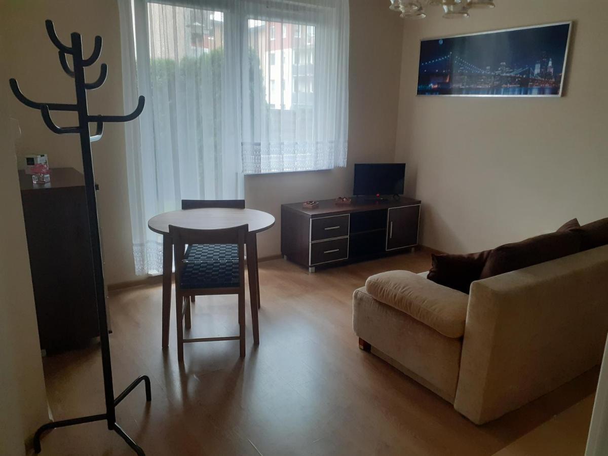 Sloneczny Apartament Z Malym Ogrodkiem Wejherowo Εξωτερικό φωτογραφία